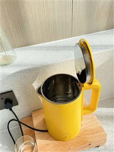 Automatic power-off kettle